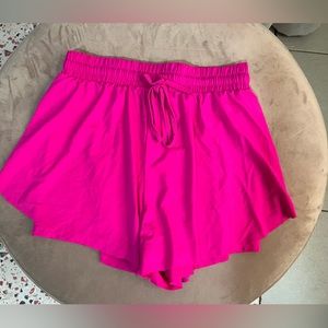 pink flowy shorts